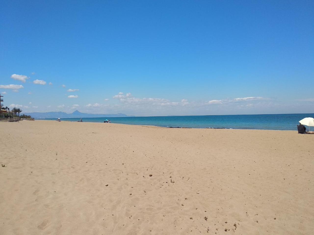 Estudio Loft Cerca De La Playa Wifi Gratis Lägenhet Denia Exteriör bild