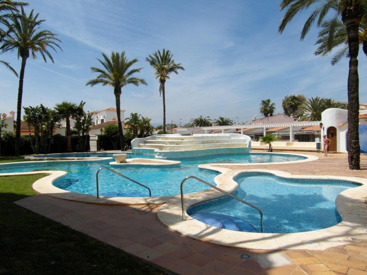 Estudio Loft Cerca De La Playa Wifi Gratis Lägenhet Denia Exteriör bild